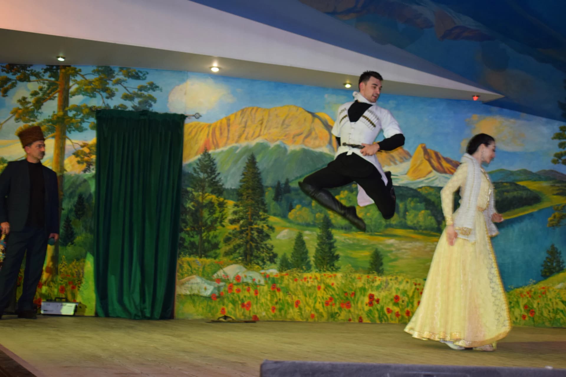 33 водопада + шоу — фото 8